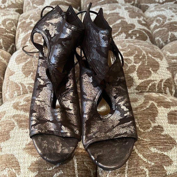 NEW Aquazzura Sexy Thing Heel Camo Suede Heel - Picture 3 of 5